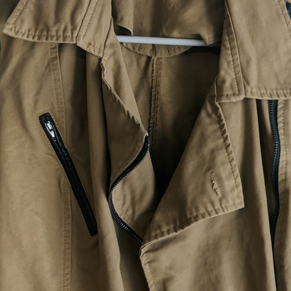 Jacket - Picture 2 of 4